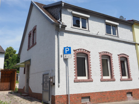 Schönes Einfamilienhaus mit sonnigem Garten, 65375 Oestrich-Winkel, Doppelhaushälfte