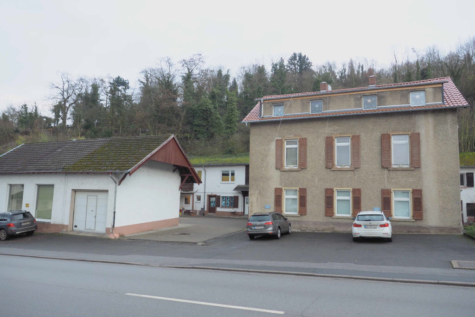 Charmantes Mehrfamilienhaus + Haus mit Halle, 55411 Bingen am Rhein, Einfamilienhaus