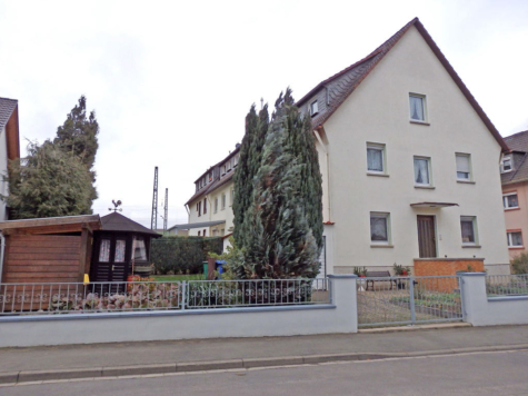 Gepflegtes, großzügiges 2-3 Parteienhaus in Eltville-Erbach, 65346 Eltville am Rhein, Mehrfamilienhaus