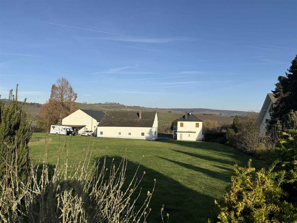 **Privilegiertes landwirtschaftliches Grundstück** Freist. Einfamilienhaus mit 2 Scheunen und großem Garten - Bild13