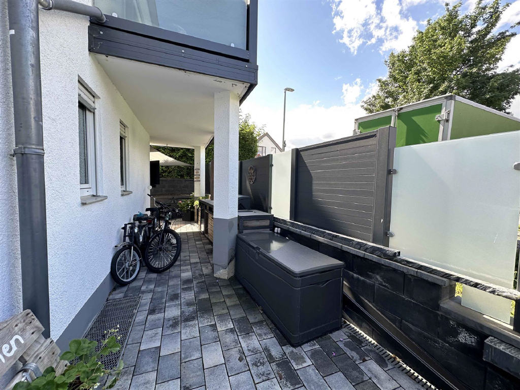 **Haus im Haus** Moderne Maisonettewohnung mit Balkon und Terrasse in Mommenheim - Bild11