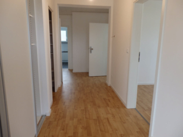 **Großzügige Traumwohnung** Erstbezug nach Komplettsanierung - Bild5