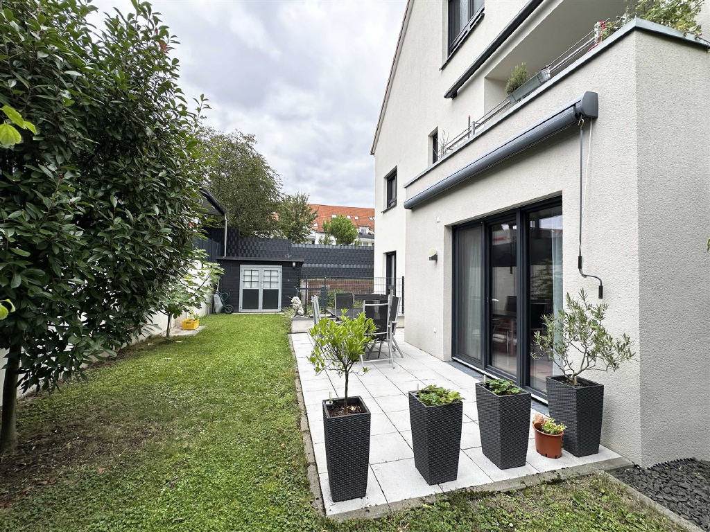 Neuwertige Maisonette-Wohnung mit Terrasse und großem Garten in schöner Lage - Bild2